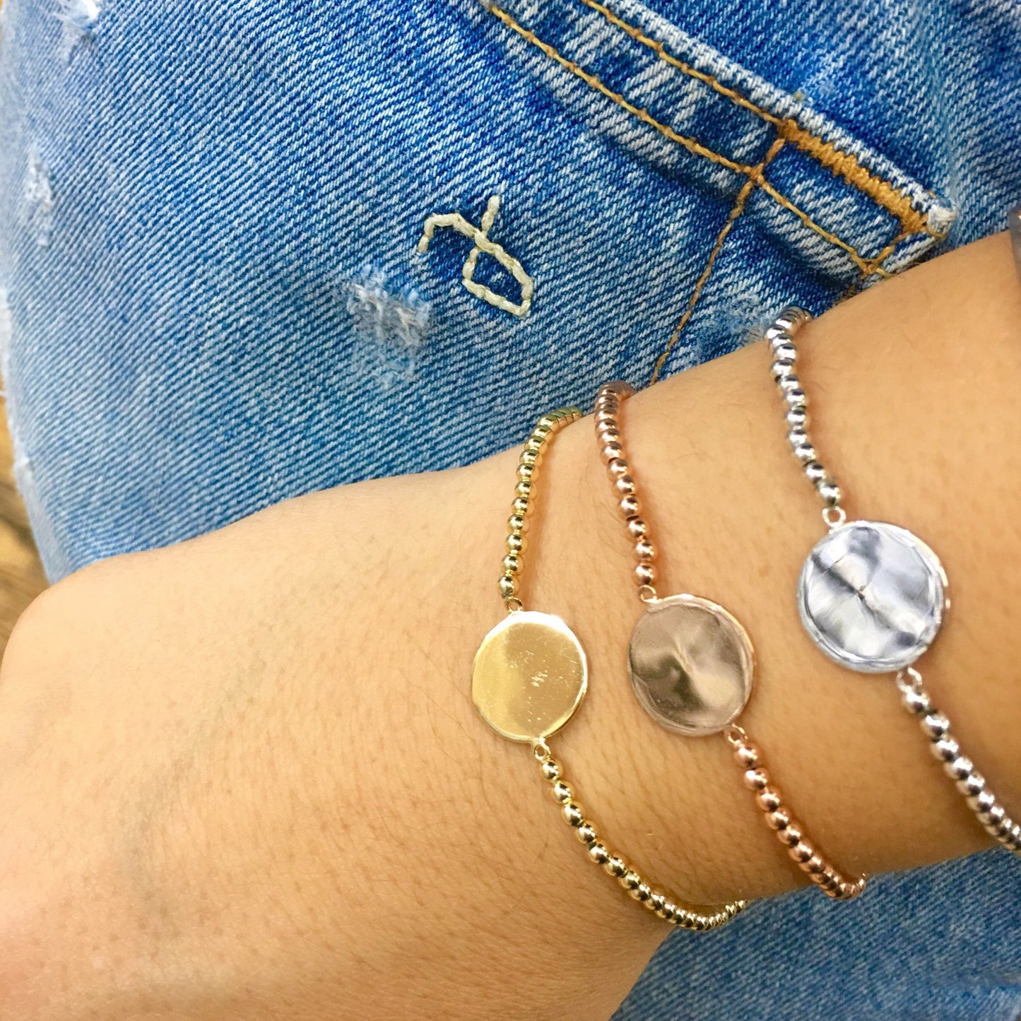 Beaded Engraved Disc Initial Bracelet - Retail Therapy Jewelry