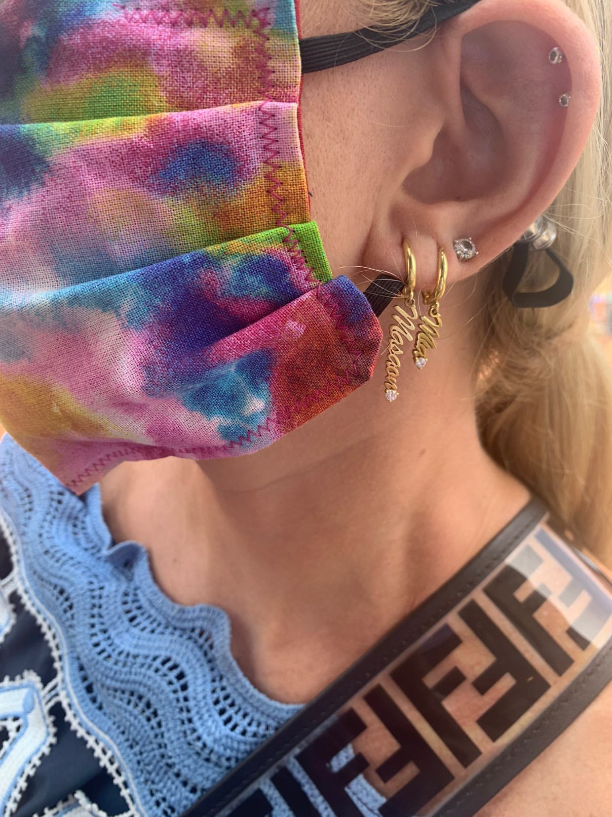 Script Hanging Name Earrings - Retail Therapy Jewelry