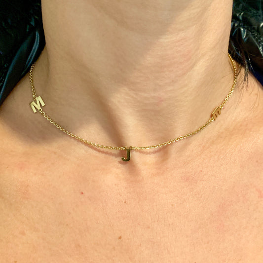 Floating Initial Necklace - Retail Therapy Jewelry