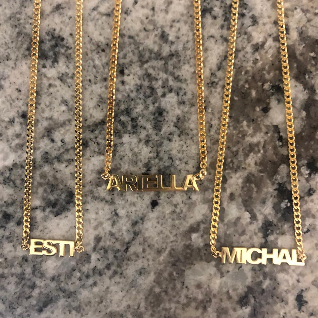 Sienna Bold Thick Chain Nameplate Choker