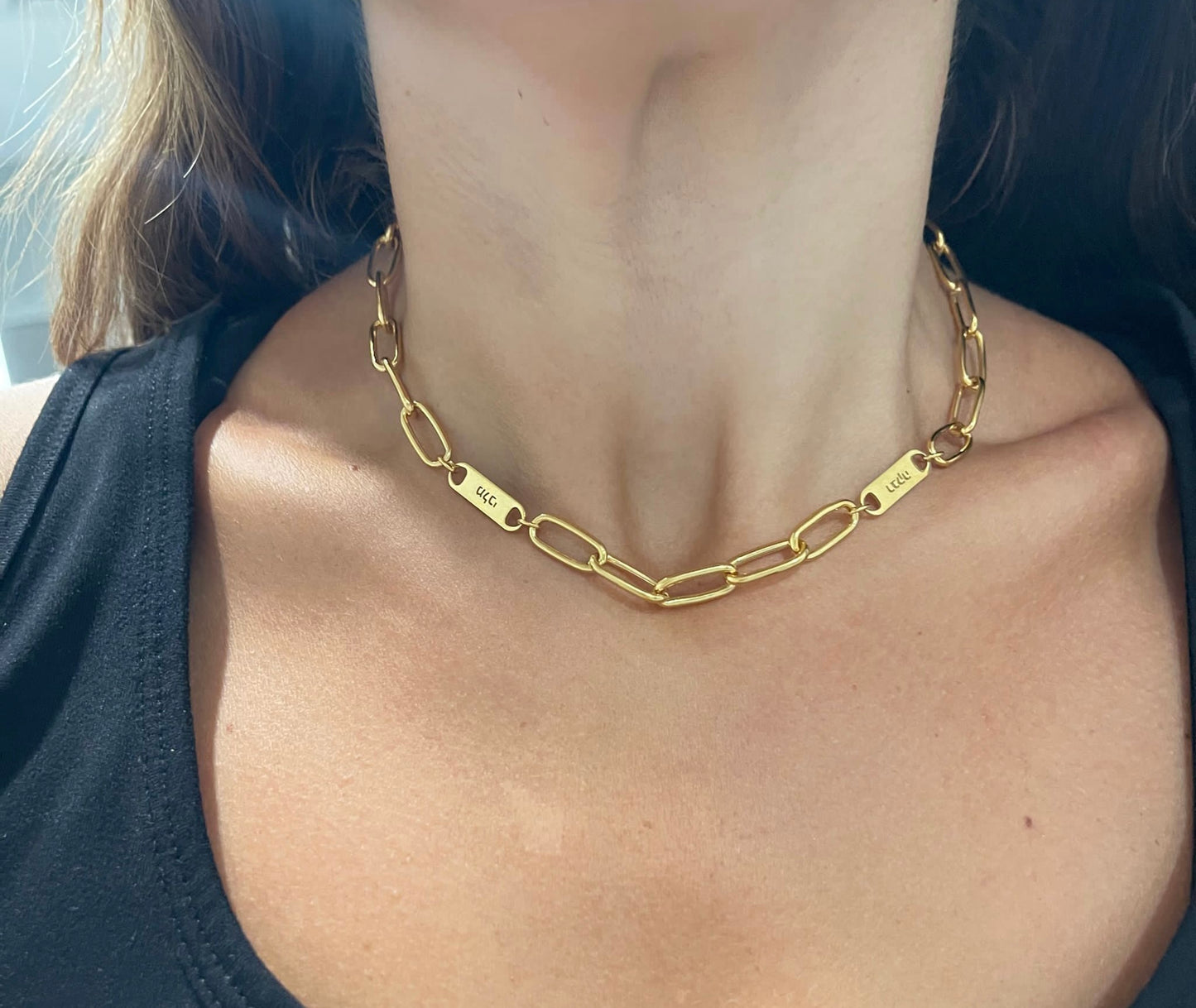 Chaya Paperclip Link Bar Nameplate Necklace