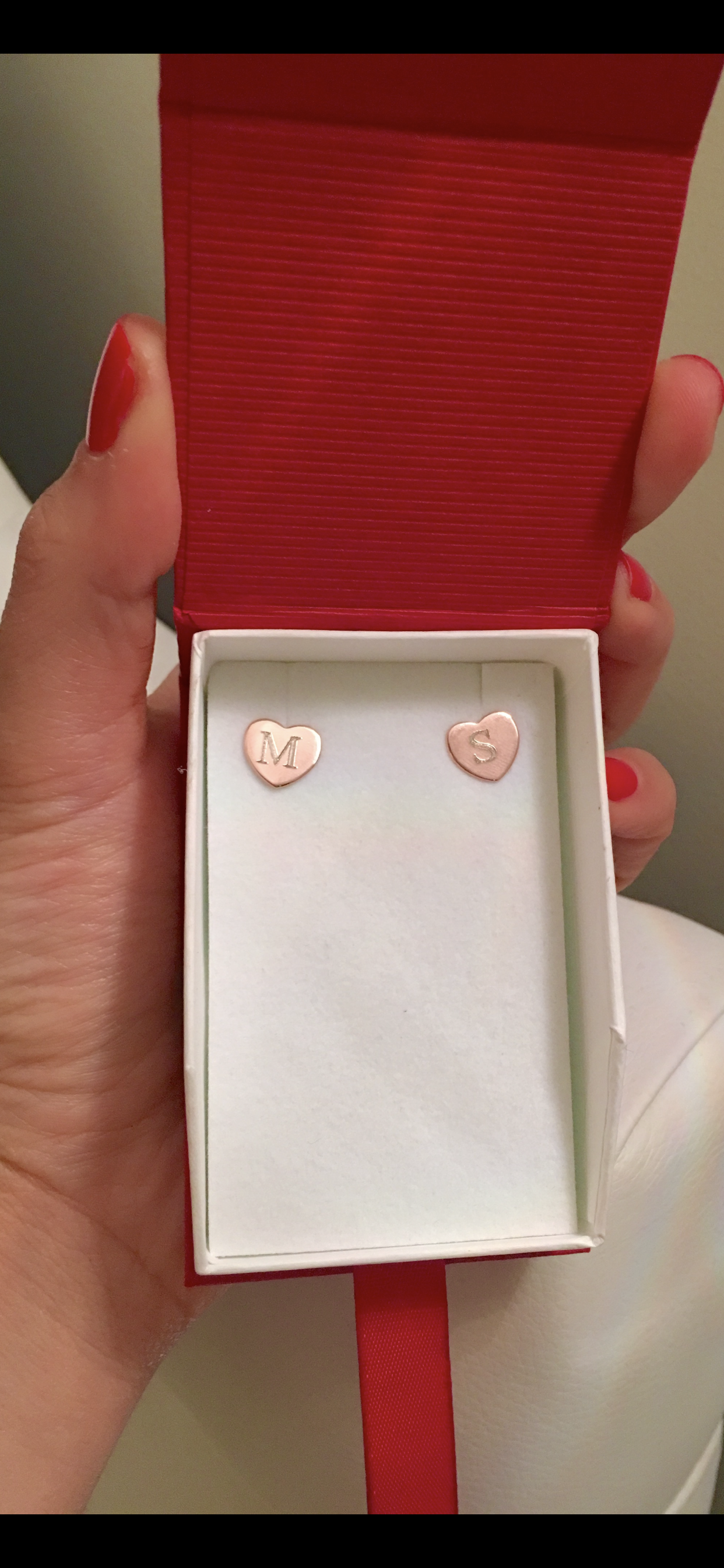 Customized Engraved Initial Heart Earrings - Retail Therapy Jewelry