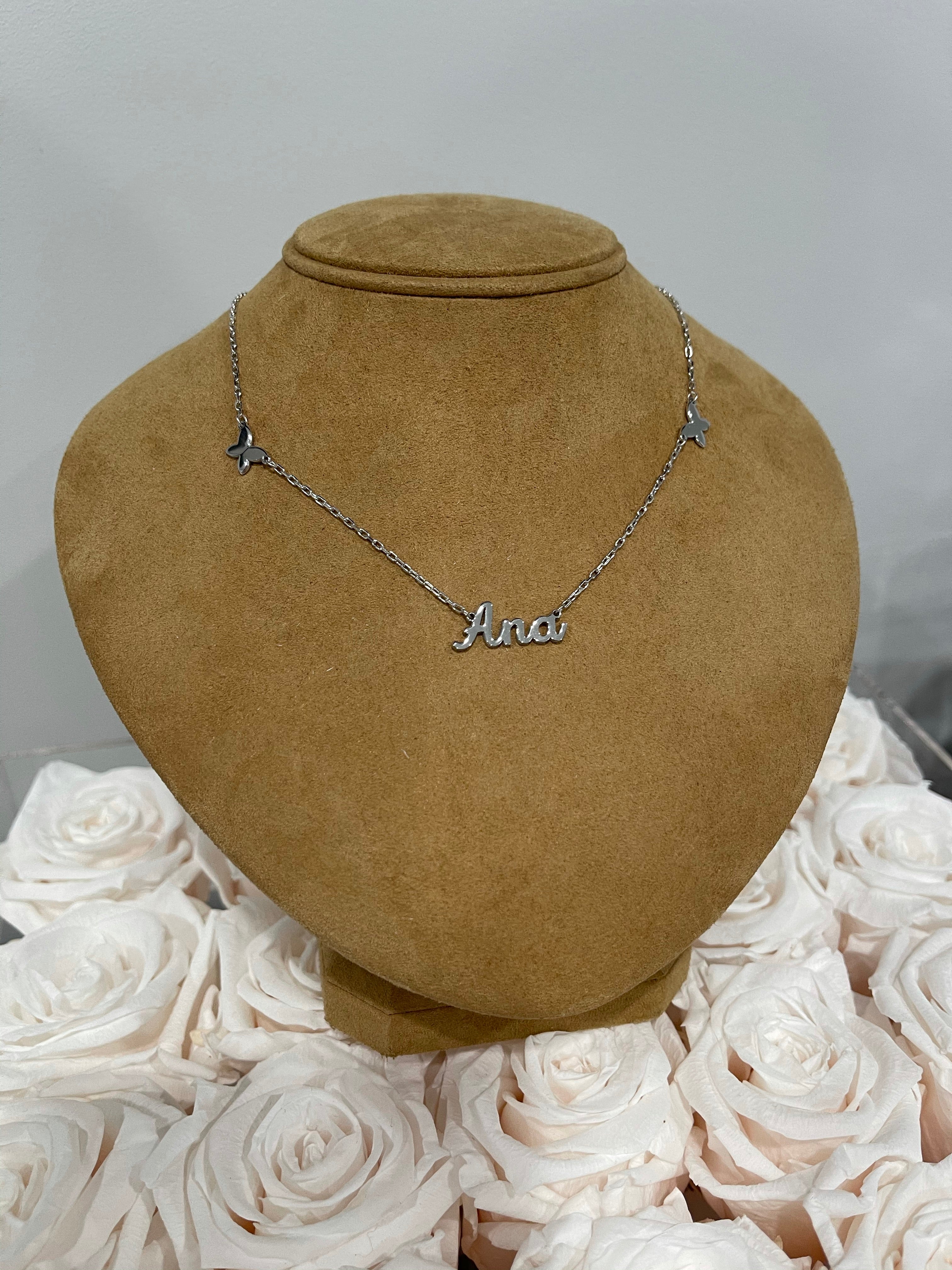 Floating 2025 name necklace