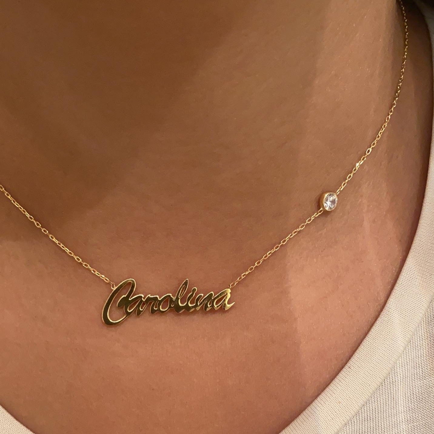 Elana Cursive Nameplate with Floating Stone - Retail Therapy Jewelry